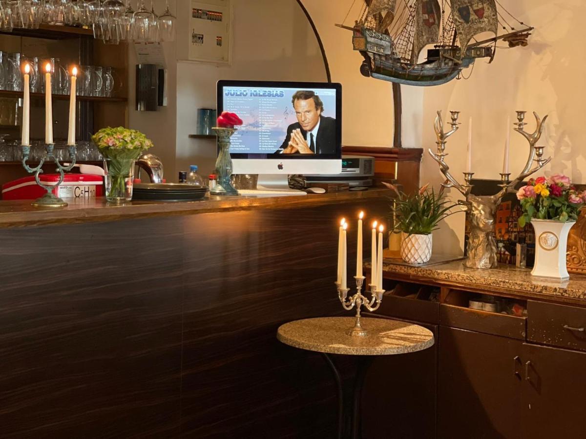 The Burgklause Boutique Hotel Linz am Rhein Kültér fotó