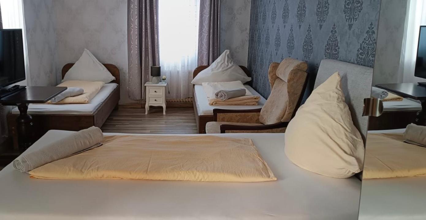 The Burgklause Boutique Hotel Linz am Rhein Kültér fotó
